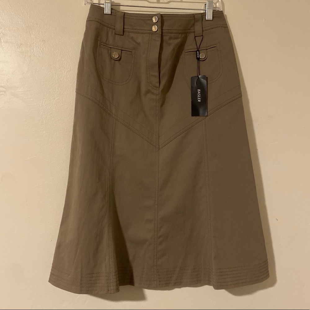 Basler Black Label Professional Tan Skirt, M.